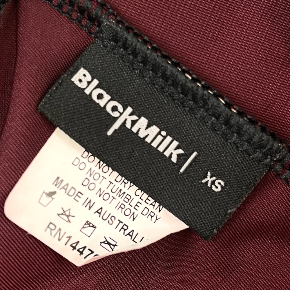 BLACKMILK • Burgundy/Maroon/Mulled Wine High-Waisted Velvet Leggings, XS - Picture 10 of 16
